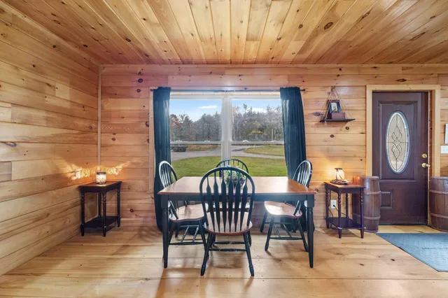 $350,000 | 307 Lebanon Road, Winterport, ME 04496