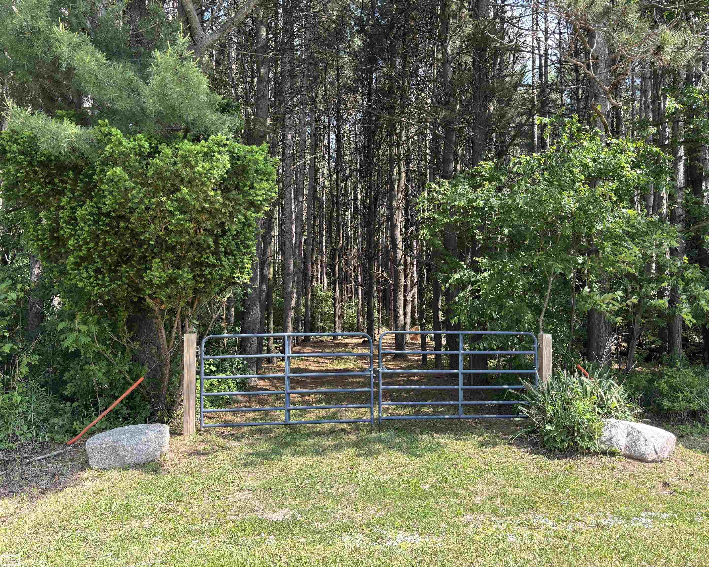 7366 Holly Road Jeddo, MI 48032 - Photo 8 of 32
