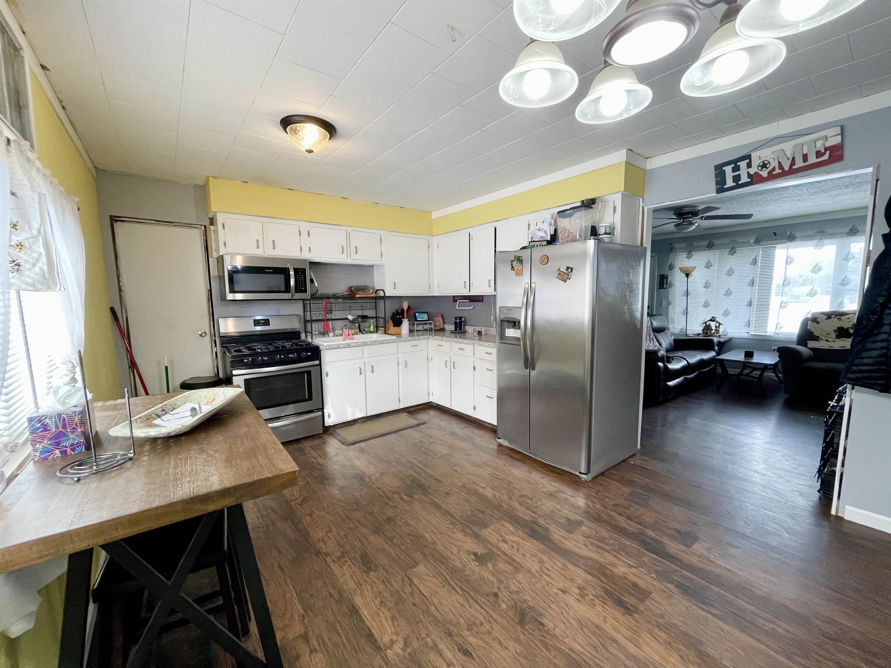 8195 North Grafton Road Alma, MI 48801 - Photo 5 of 13 1896889-4.JPG