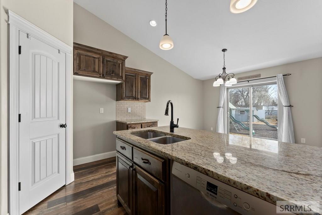 303 Park Avenue Firth, ID 83236 - Photo 16 of 50