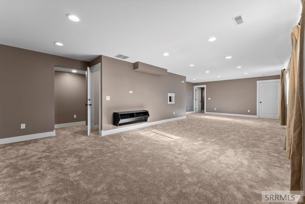 303 Park Avenue Firth, ID 83236 - Photo 28 of 50