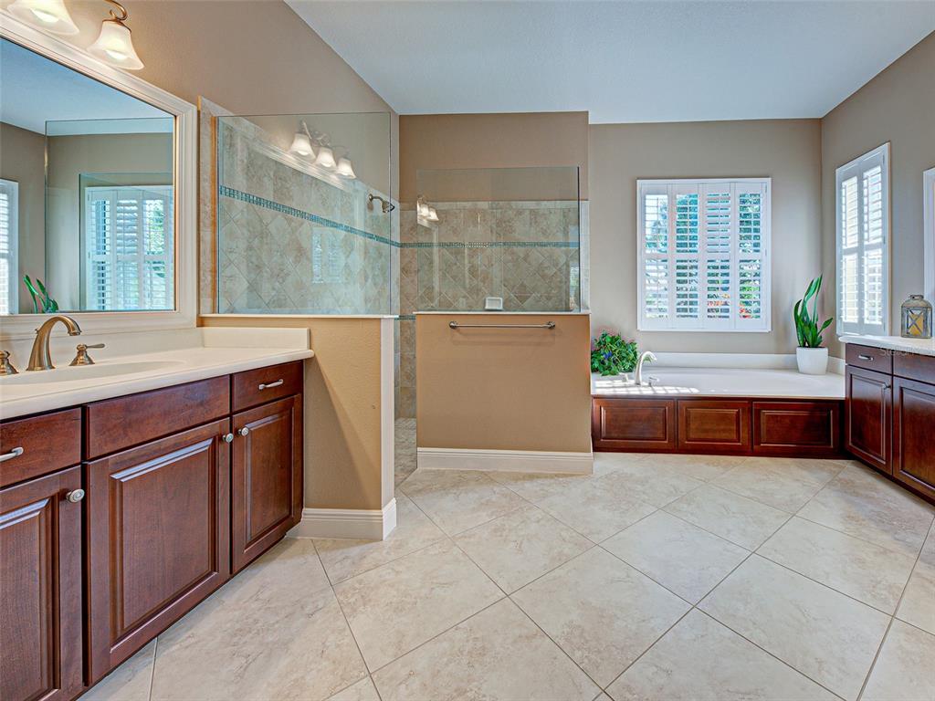 488 Arborview Lane Venice, FL 34292 - Photo 31 of 74