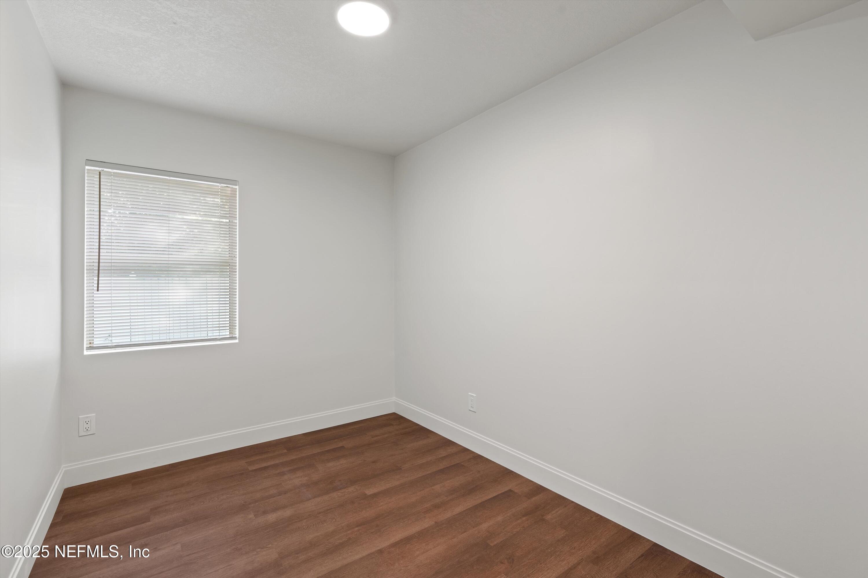 6844 Camelot Road Jacksonville, FL 32211 - Photo 18 of 23 3rd Bedroom