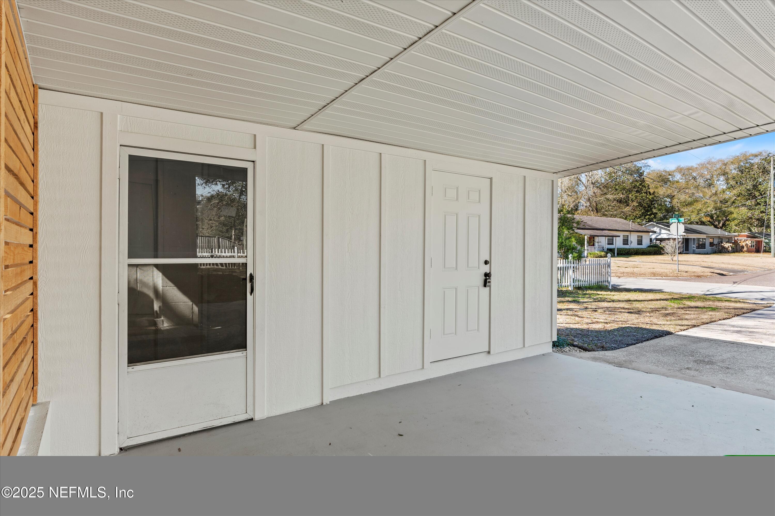 6844 Camelot Road Jacksonville, FL 32211 - Photo 20 of 23 Carport