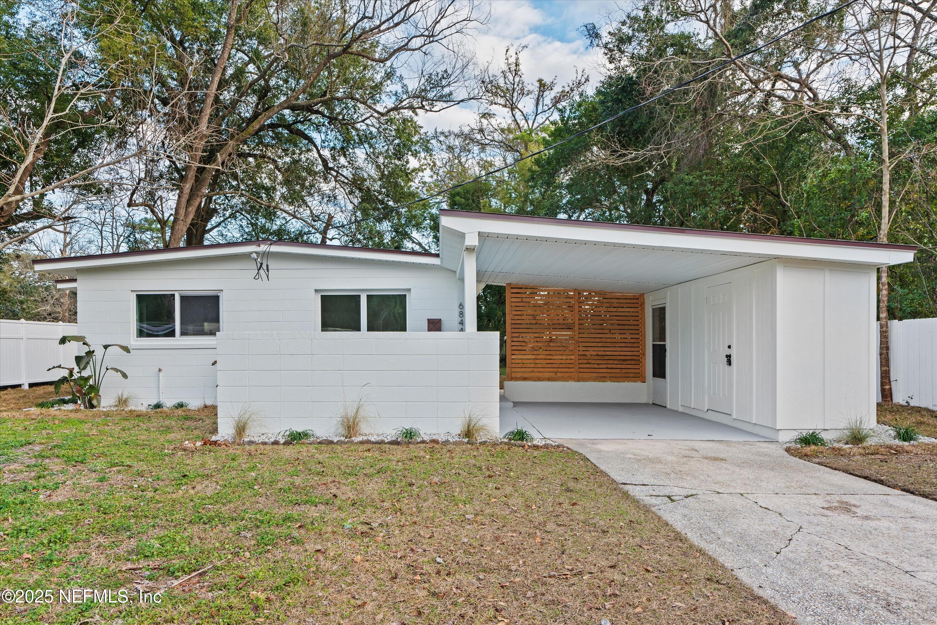 6844 Camelot Road Jacksonville, FL 32211 - Photo 22 of 23 Renovated & Move In Ready!