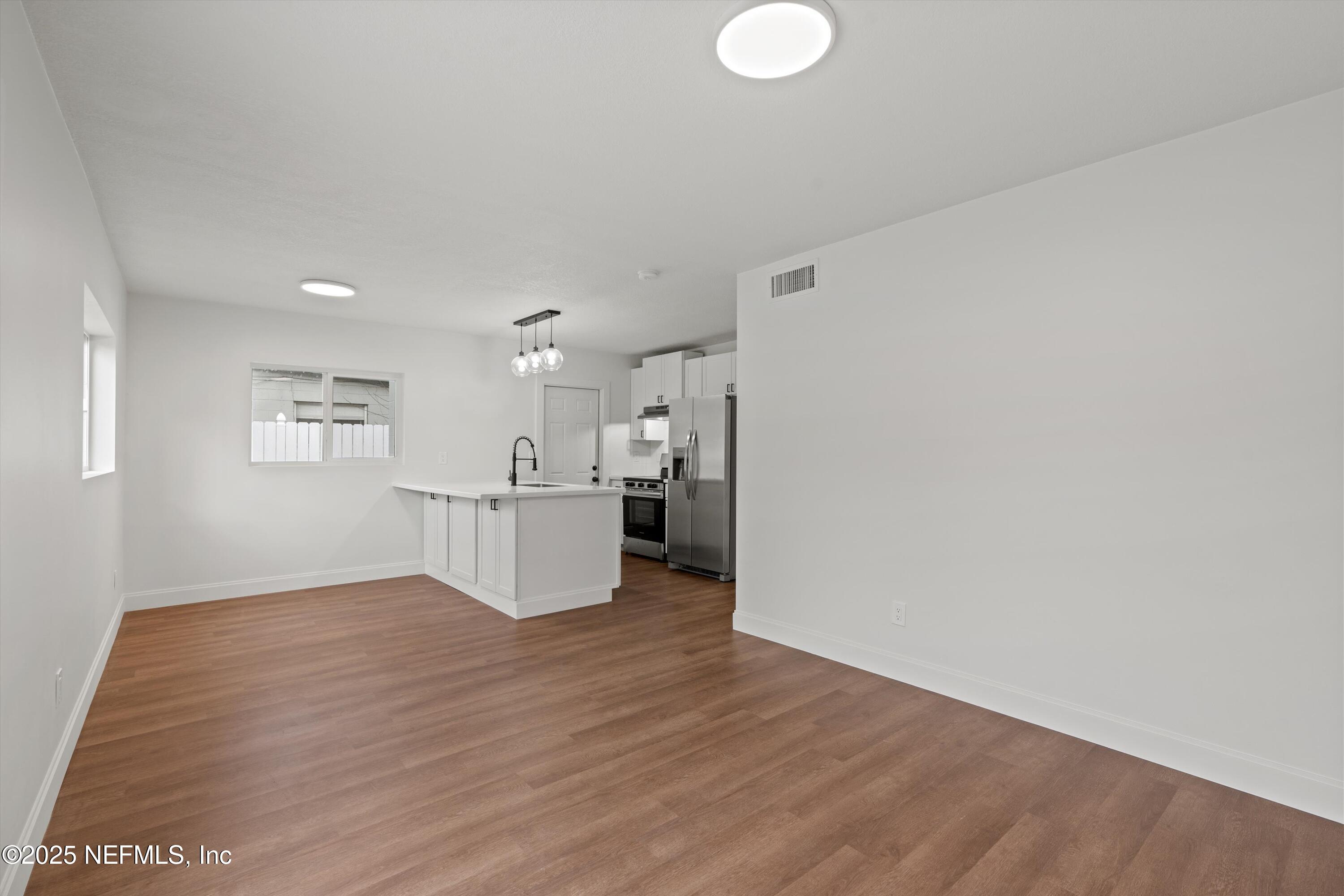 6844 Camelot Road Jacksonville, FL 32211 - Photo 4 of 23 Living and Dining