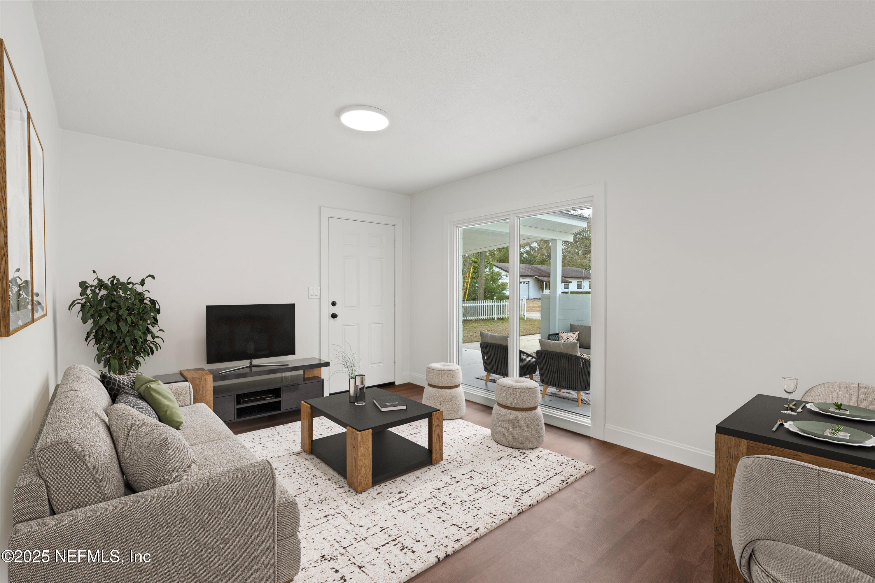 6844 Camelot Road Jacksonville, FL 32211 - Photo 6 of 23 Living Room