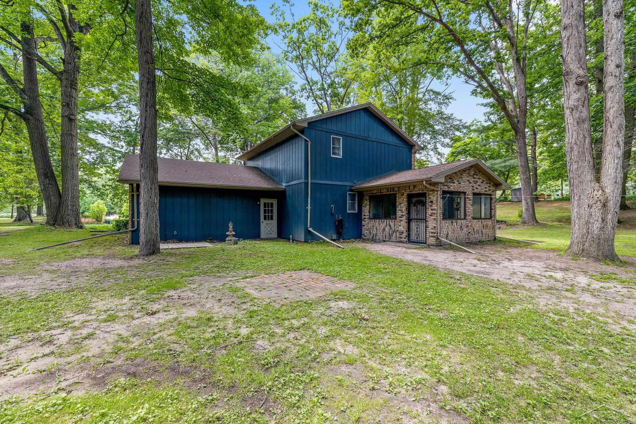 4755 South Graham Road St. Charles, MI 48655 - Photo 26 of 40 50182138-06967b22-8f06-4323-a203-7f2da54f14e6.JPG