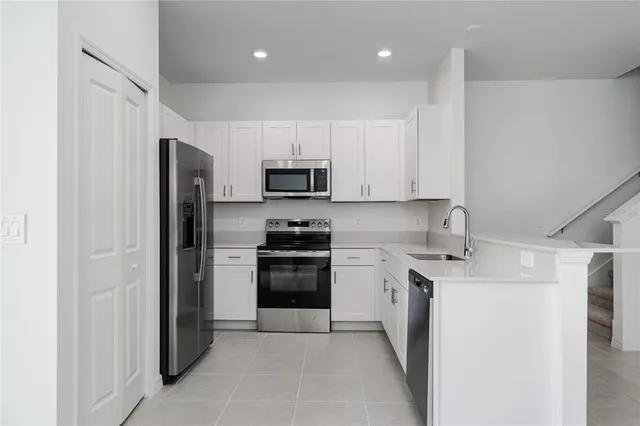 $2,100 | 10964 65th Terrace East, Palmetto, FL 34221