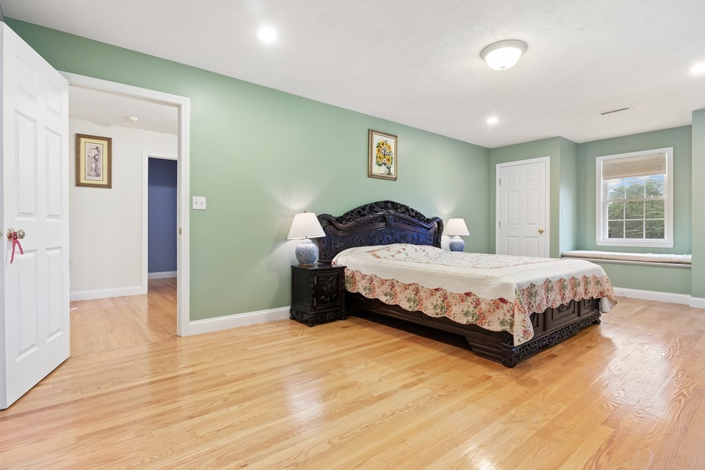 73 Hawthorne Road Waltham, MA 02451 - Photo 16 of 40 Gallery Image 16