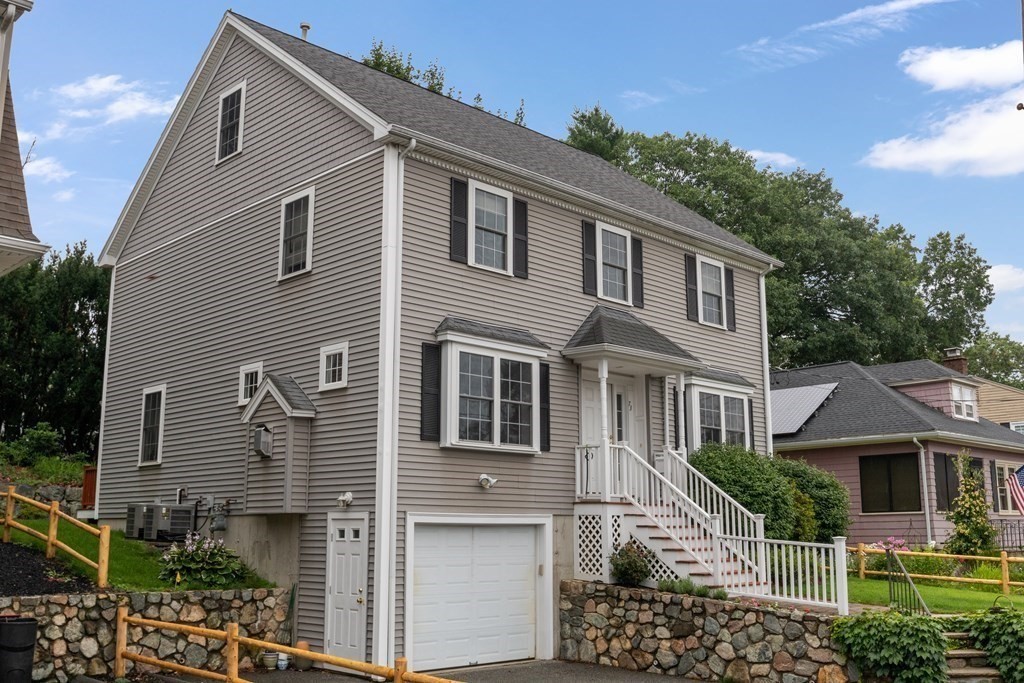 73 Hawthorne Road Waltham, MA 02451 - Photo 2 of 40 Gallery Image 2