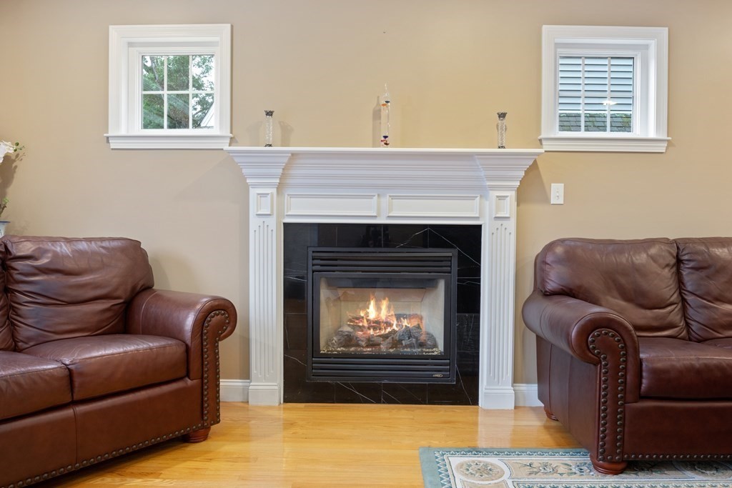 73 Hawthorne Road Waltham, MA 02451 - Photo 4 of 40 Gallery Image 4
