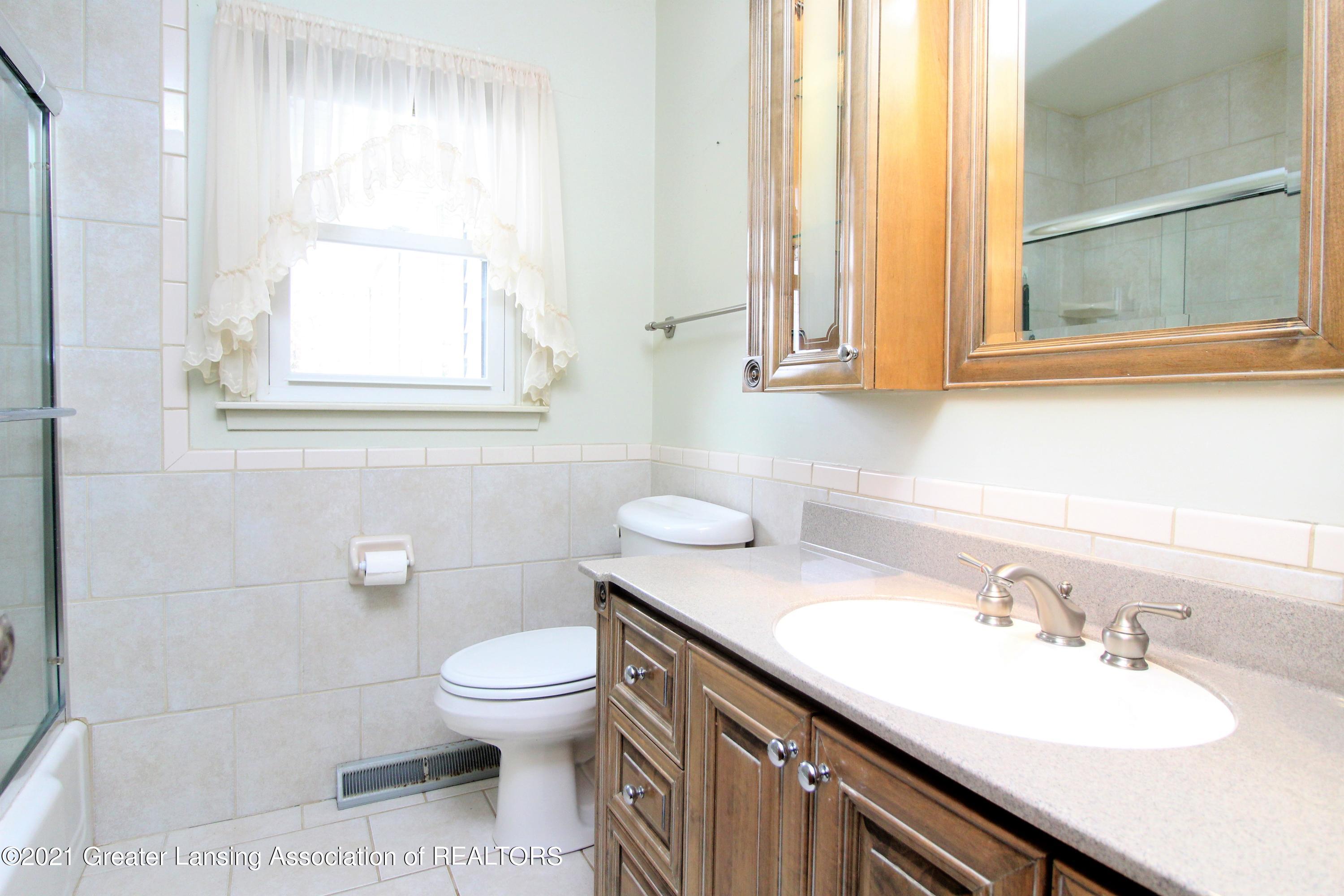 807 Raeburn Road Eaton Rapids, MI 48827 - Photo 15 of 30 15