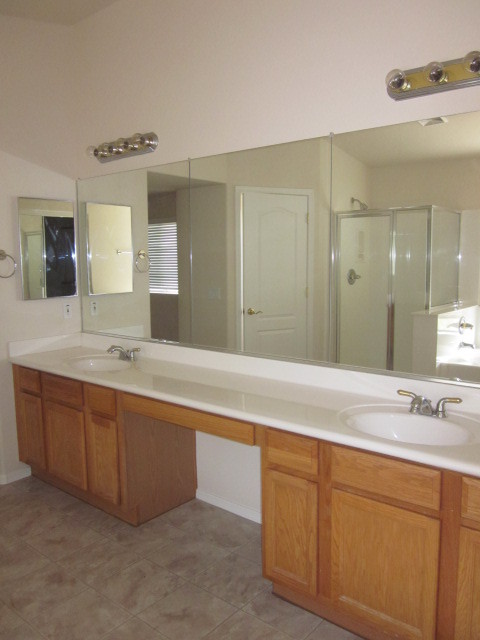 3808 East Diamond Road Gilbert, AZ 85297 - Photo 12 of 31 Master Bathroom