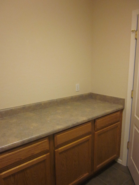 3808 East Diamond Road Gilbert, AZ 85297 - Photo 25 of 31 Laundry Room