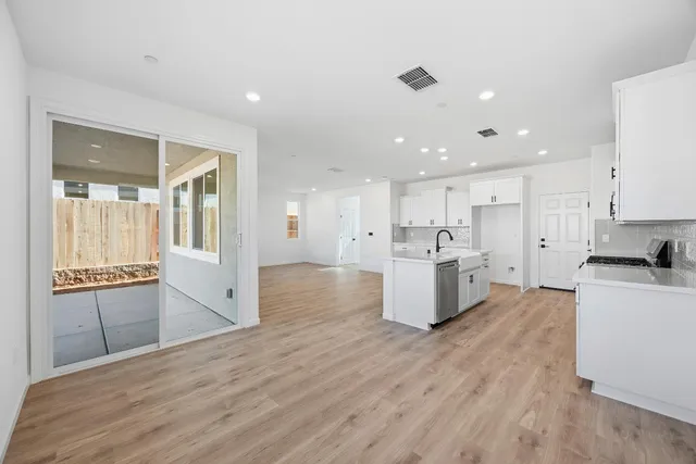 $559,990 | 4413 Canyon Coral Way, Rancho Cordova, CA 95742