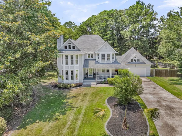 $950,000 | 14 Brigadoon Place, Charleston, SC 29414