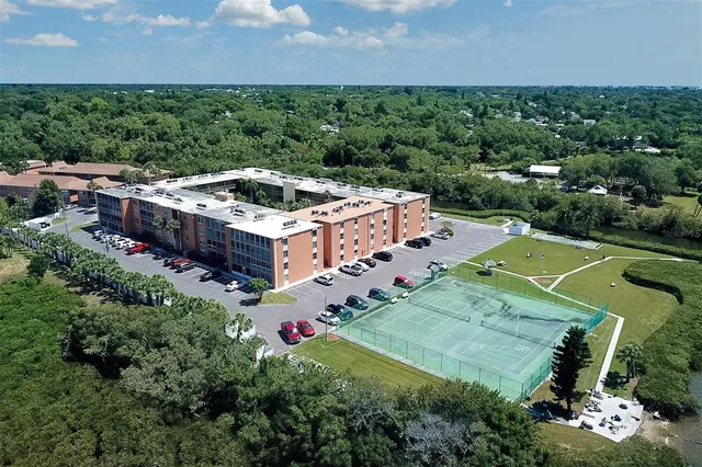 $149,900 | 12760 Indian Rocks Road, Unit 1004, Largo, FL 33774