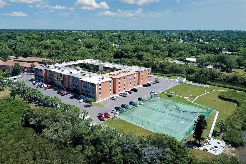 12760 Indian Rocks Road, Unit 1004 Largo, FL 33774 - Photo 45 of 45 an aerial view of a house