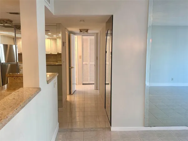 $3,500 | 1149 Hillsboro Mile, Unit 309, Hillsboro Beach, FL 33064