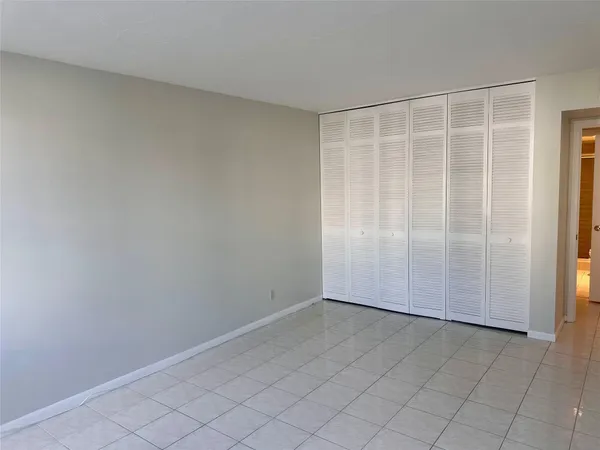 $3,500 | 1149 Hillsboro Mile, Unit 309, Hillsboro Beach, FL 33064