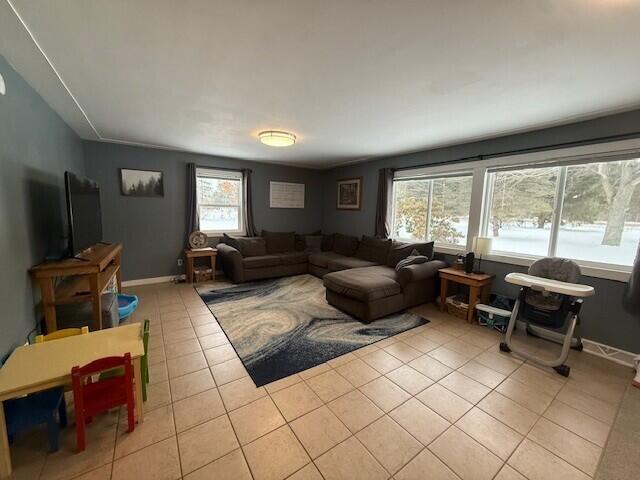 495 South Maple Island Road Muskegon, MI 49442 - Photo 18 of 35 16