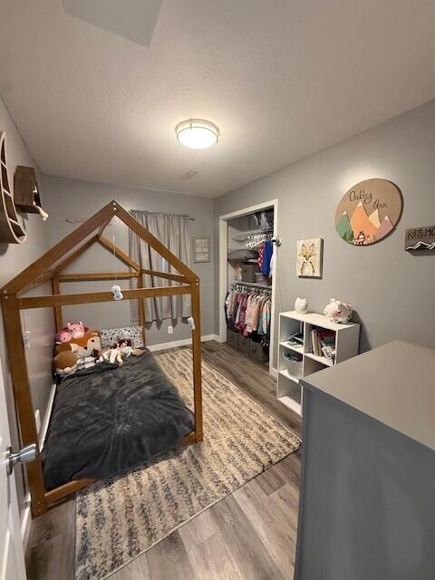 495 South Maple Island Road Muskegon, MI 49442 - Photo 23 of 38 Bedroom 2