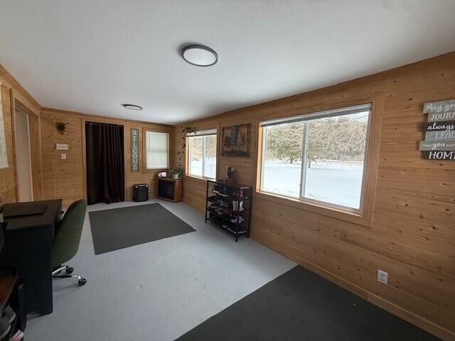 495 South Maple Island Road Muskegon, MI 49442 - Photo 29 of 35 31