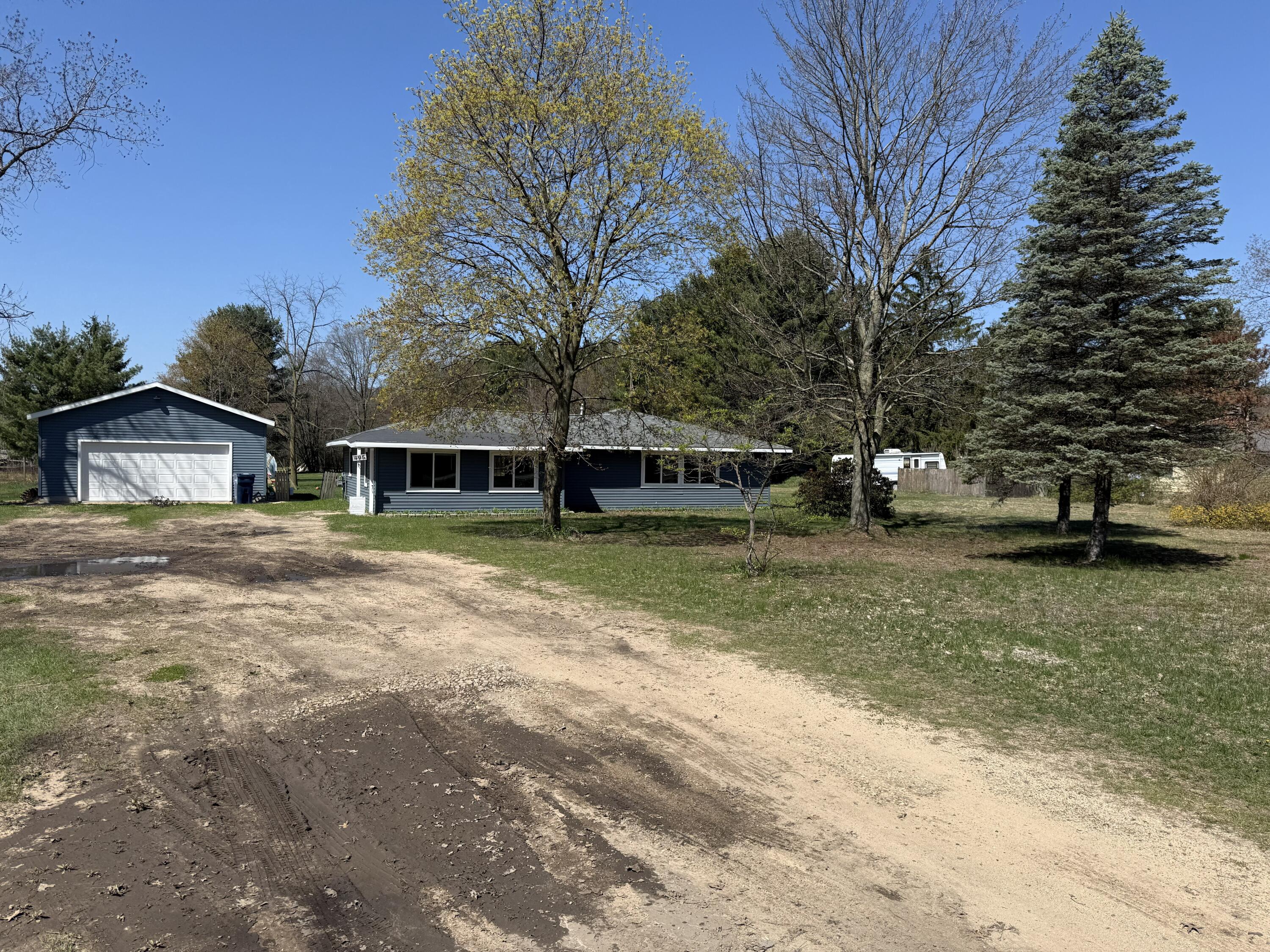 495 South Maple Island Road Muskegon, MI 49442 - Photo 37 of 38 IMG_20260422_121928