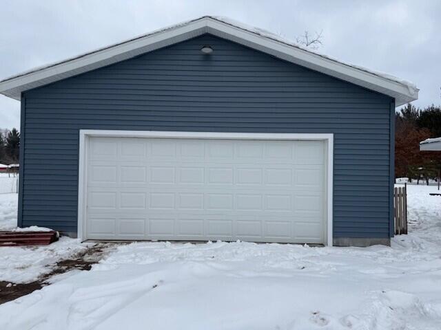 495 South Maple Island Road Muskegon, MI 49442 - Photo 5 of 38 1