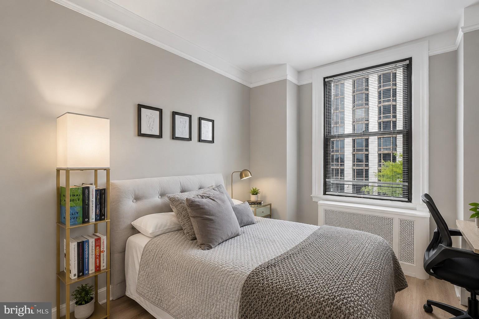 2031 Locust Street, Unit 405 Philadelphia, PA 19103 - Photo 4 of 13