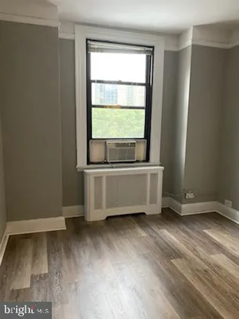 $1,825 | 2031 Locust Street, Unit 405, Philadelphia, PA 19103