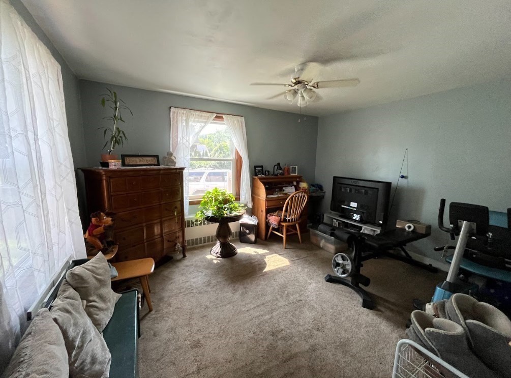 18 Arnold Road Worcester, MA 01607 - Photo 3 of 12 Gallery Image 3