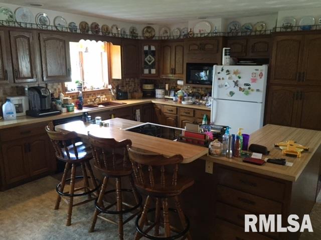 211 West Main Street Table Grove, IL 61482 - Photo 7 of 25 Gallery Image 7