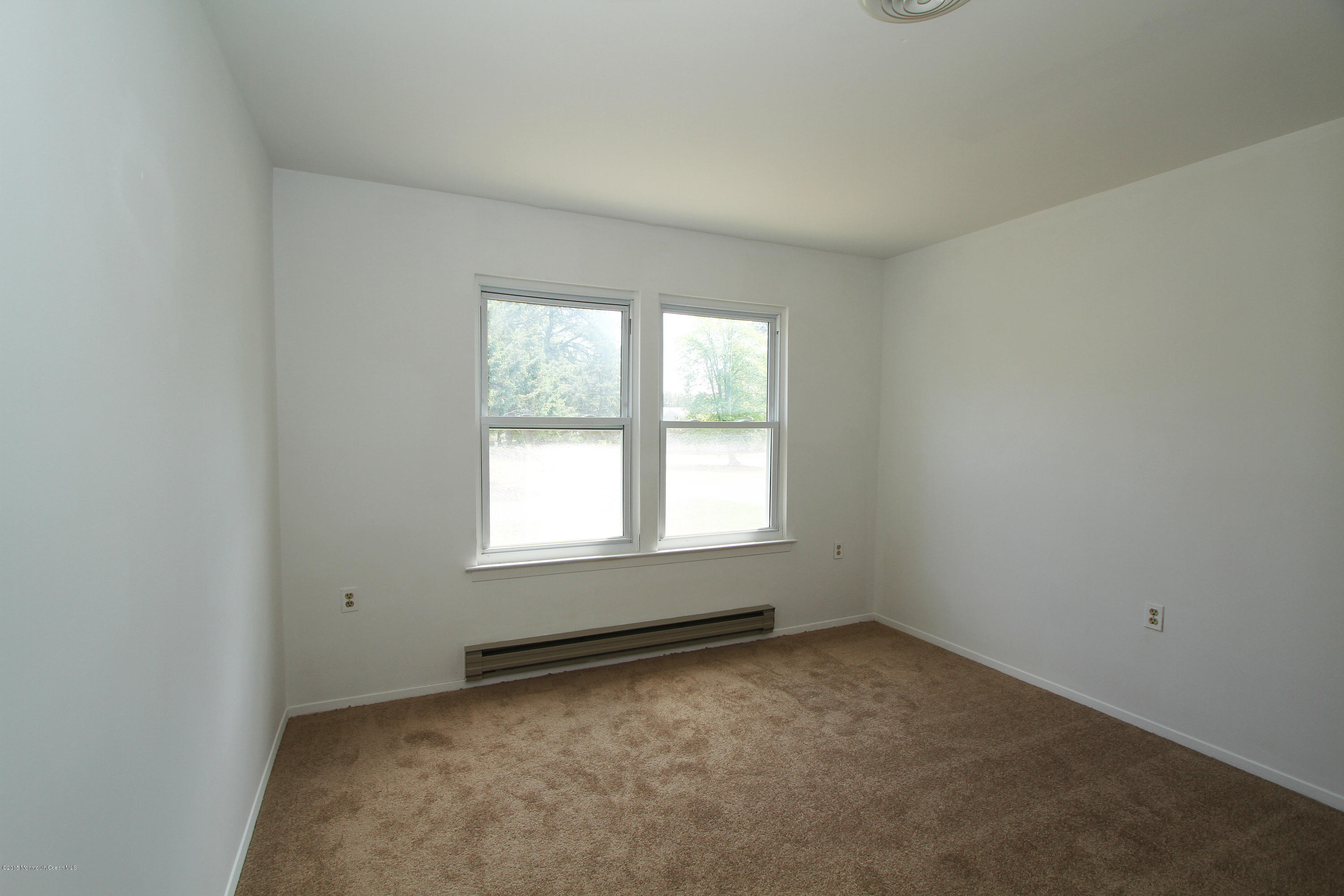 17D Alpine Road, Unit C Whiting, NJ 08759 - Photo 12 of 16 2nd Bedroom