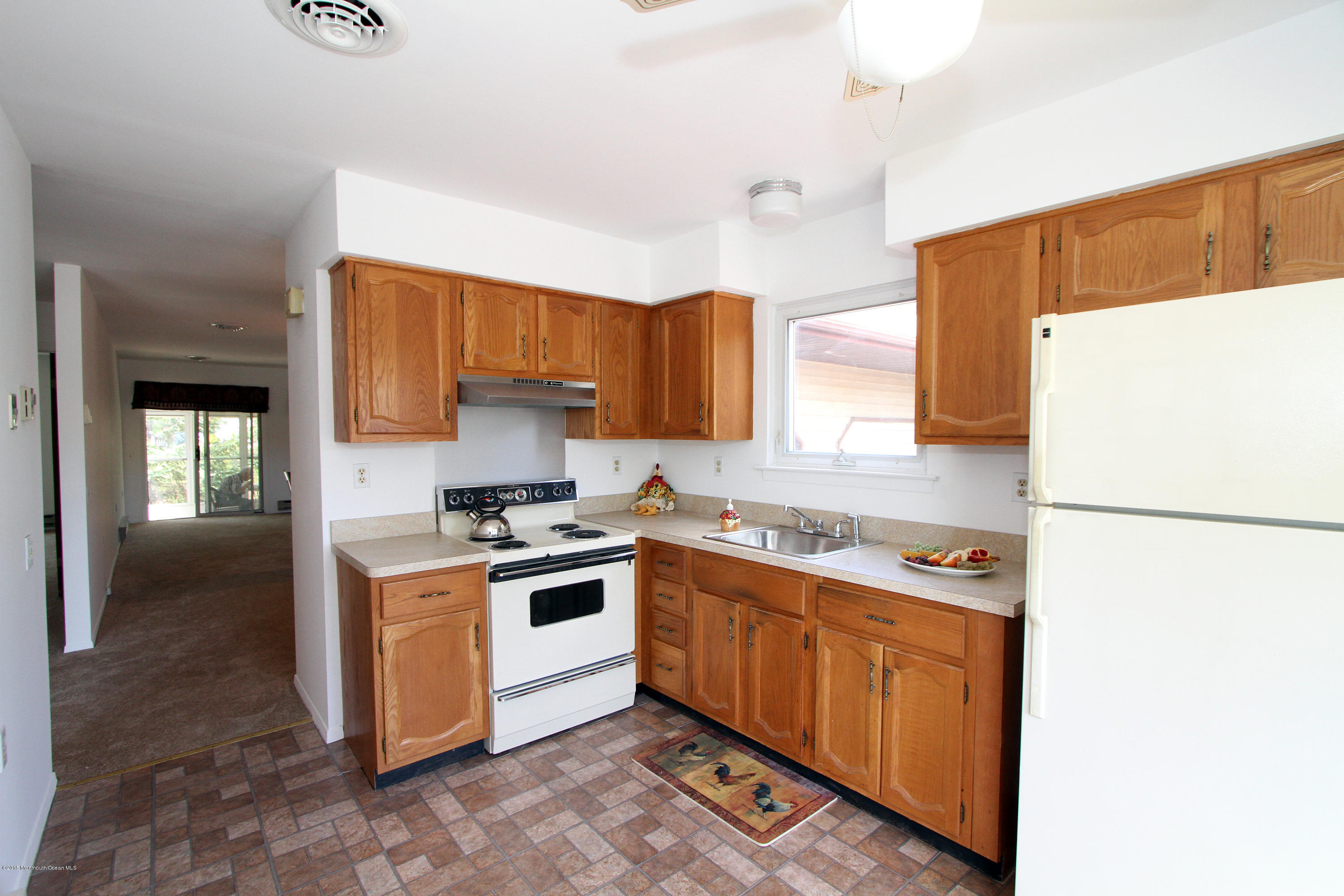 17D Alpine Road, Unit C Whiting, NJ 08759 - Photo 3 of 16 2nd View Kitchen