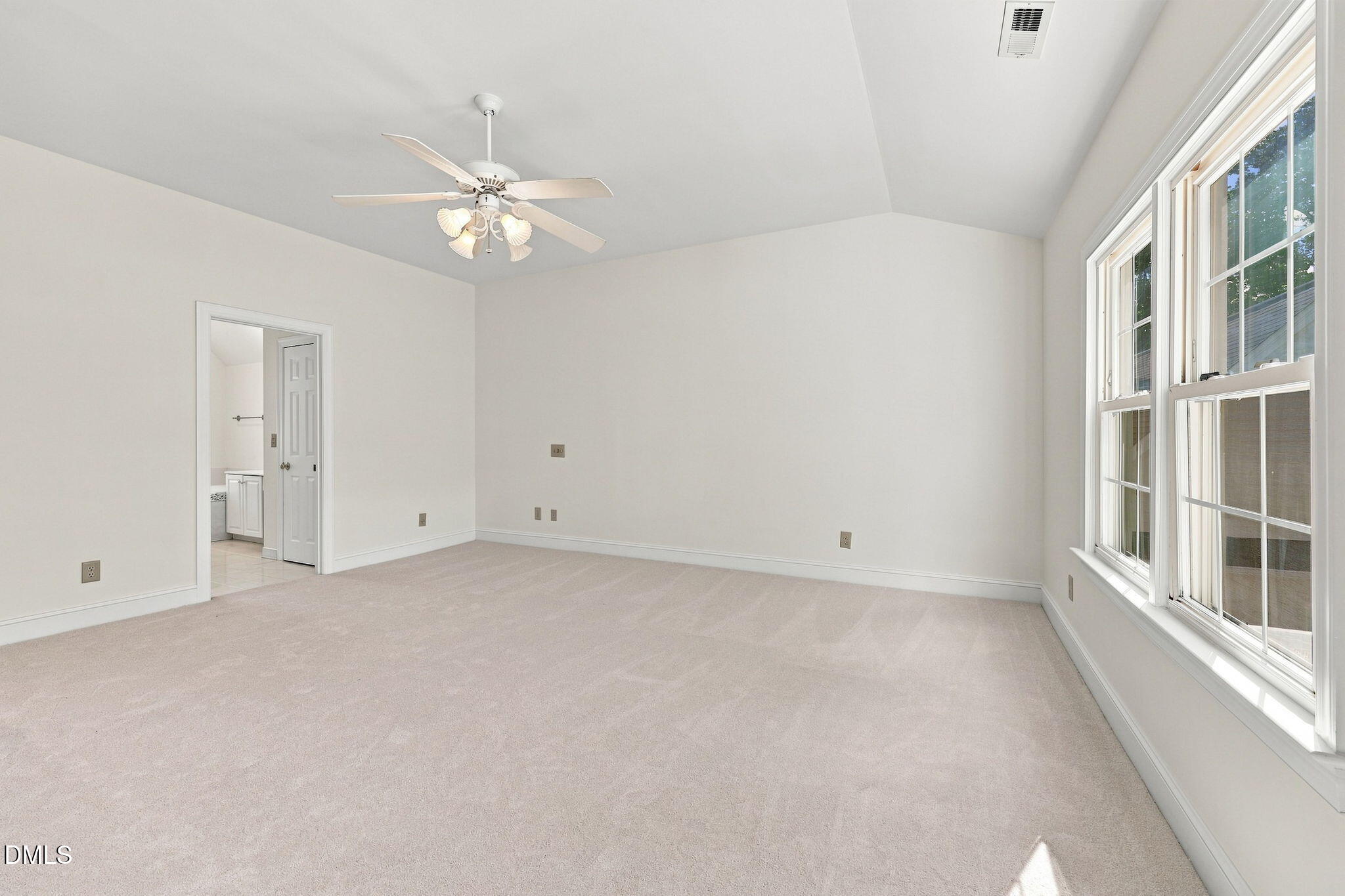 2721 Van Dyke Avenue Raleigh, NC 27607 - Photo 36 of 57 53-web-or-mls-IMG_6760
