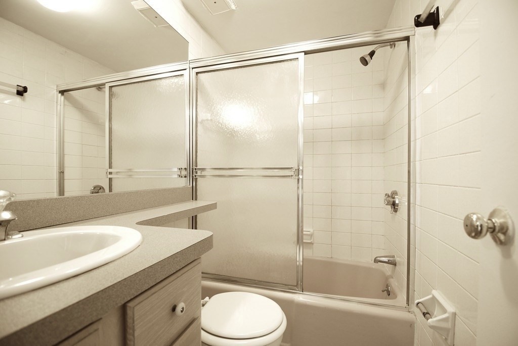 110 Lanark Road, Unit 11 Boston, MA 02135 - Photo 8 of 13