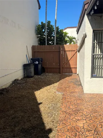 $2,950 | 9722 Northwest 6th Lane, Miami, FL 33172