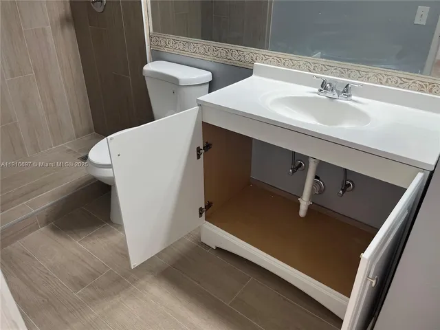 $2,950 | 9722 Northwest 6th Lane, Miami, FL 33172