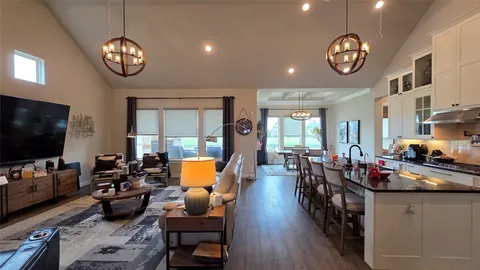 $440,000 | 343 Summer Cres Drive, Richmond, TX 77469