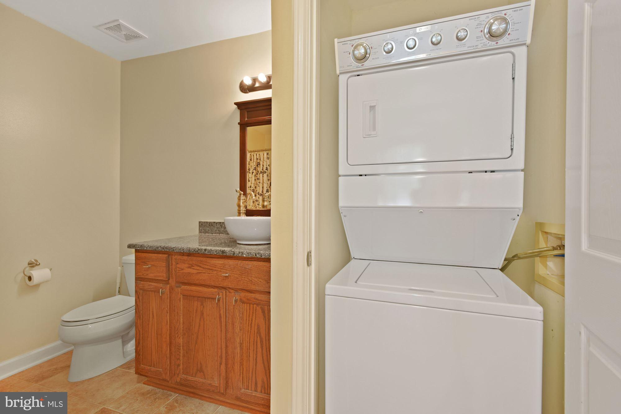 20952 Timber Ridge Terrace, Unit 101 Ashburn, VA 20147 - Photo 13 of 28 Gallery Image 13
