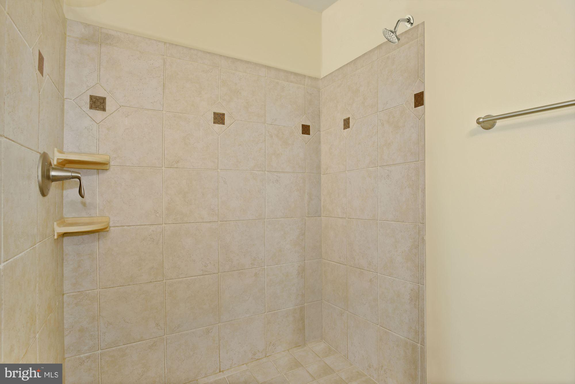20952 Timber Ridge Terrace, Unit 101 Ashburn, VA 20147 - Photo 15 of 28 Gallery Image 15
