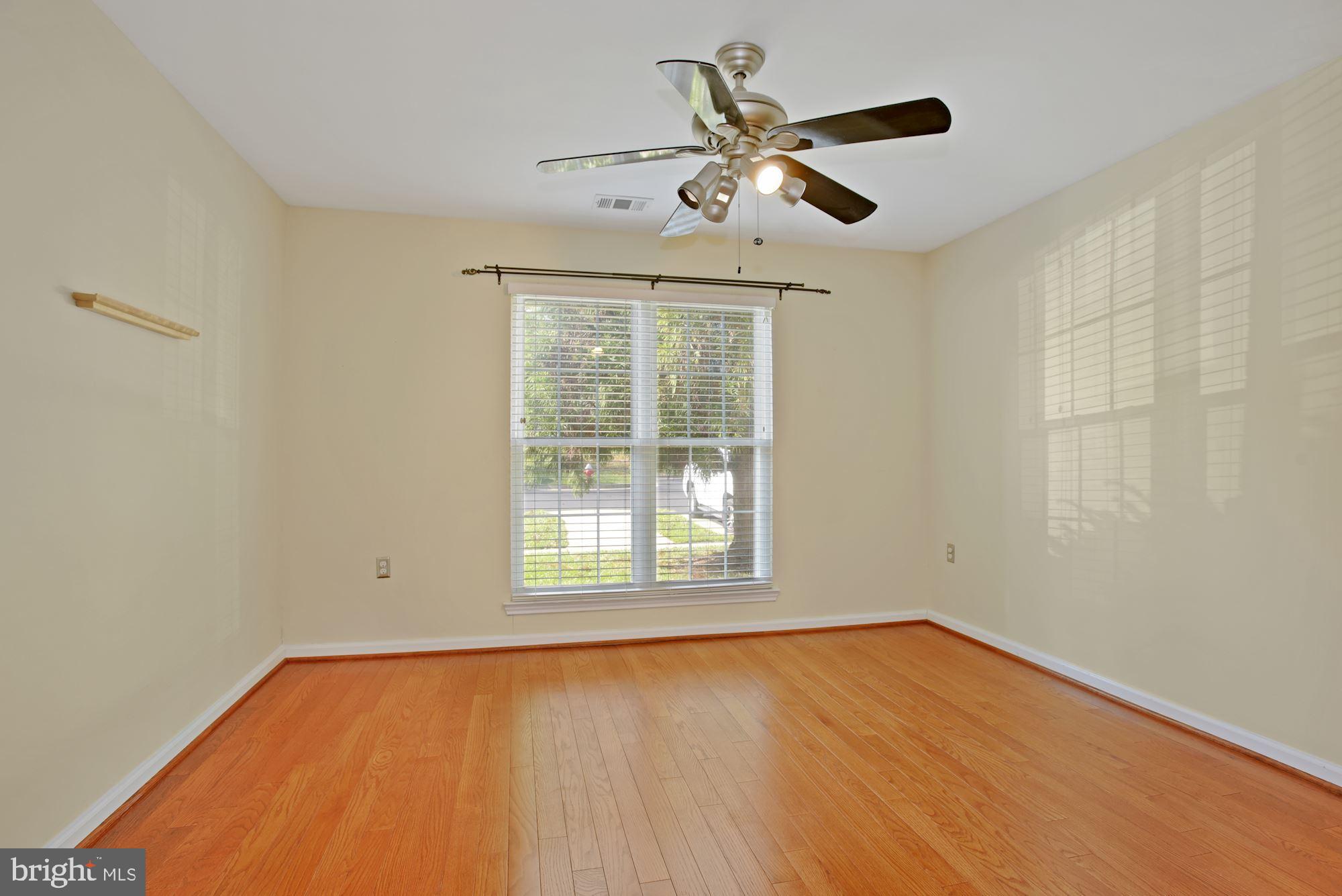 20952 Timber Ridge Terrace, Unit 101 Ashburn, VA 20147 - Photo 16 of 28 Gallery Image 16