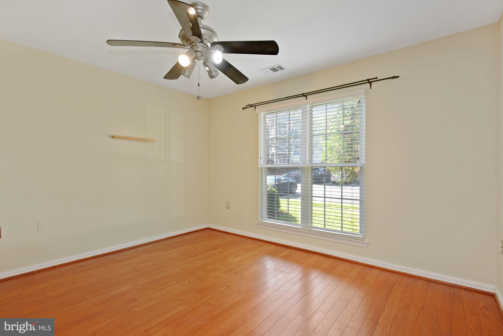 20952 Timber Ridge Terrace, Unit 101 Ashburn, VA 20147 - Photo 17 of 28 Gallery Image 17