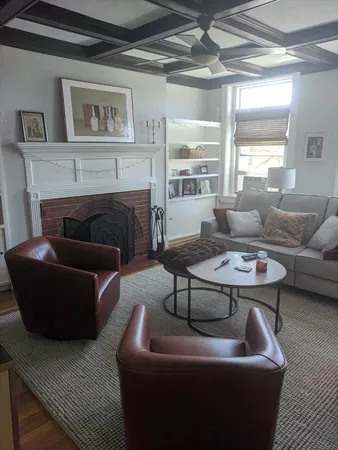 $3,950 | 33 Westbourne Terrace, Unit 3, Brookline, MA 02446