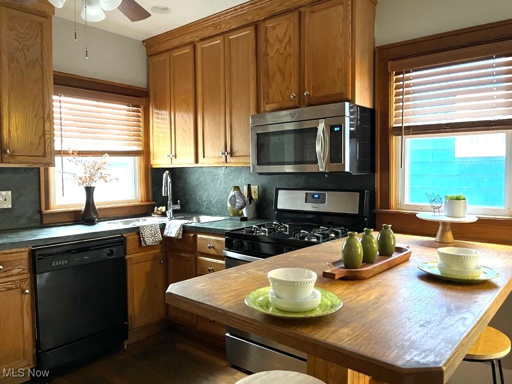 2035 Rossmoor Road Cleveland Heights, OH 44118 - Photo 15 of 40 Gallery Image 15