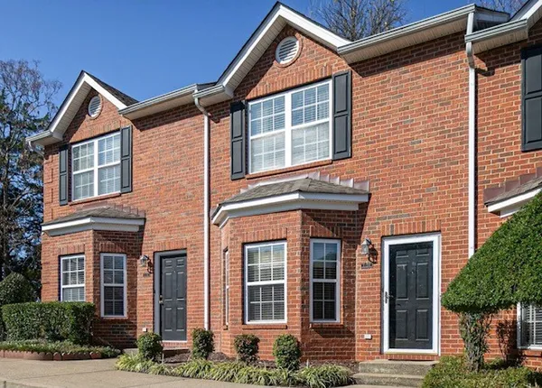 $324,900 | 1101 Downs Boulevard, Unit D102, Franklin, TN 37064