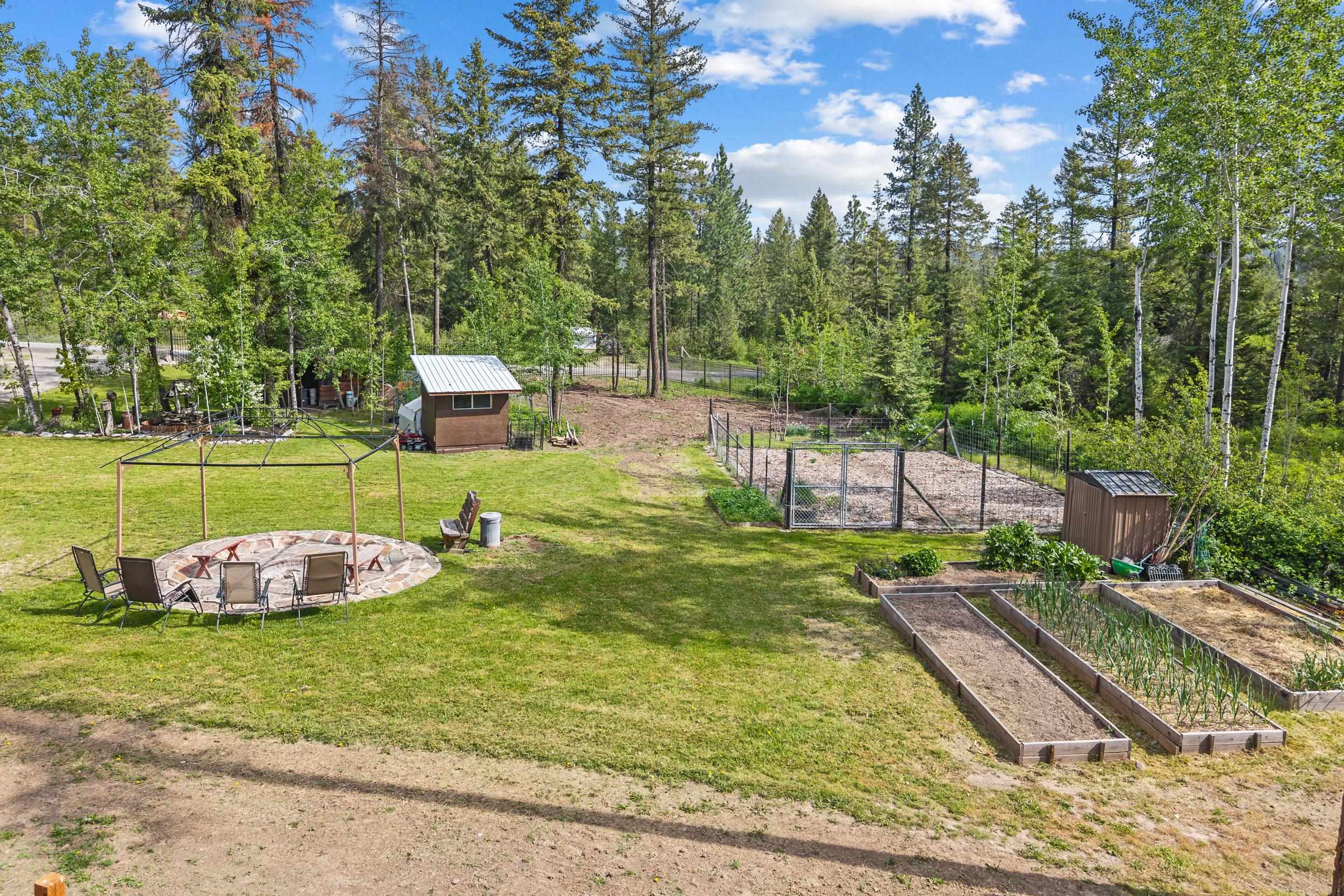 4045 Deer Creek Road Valley, WA 99181 - Photo 18 of 44