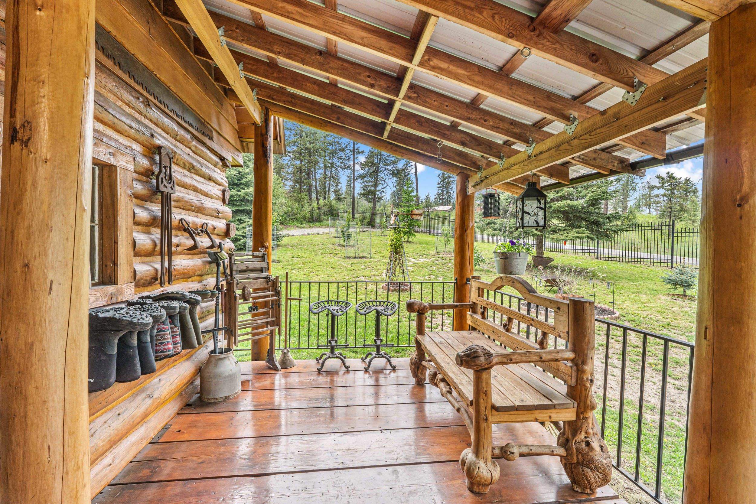4045 Deer Creek Road Valley, WA 99181 - Photo 3 of 44